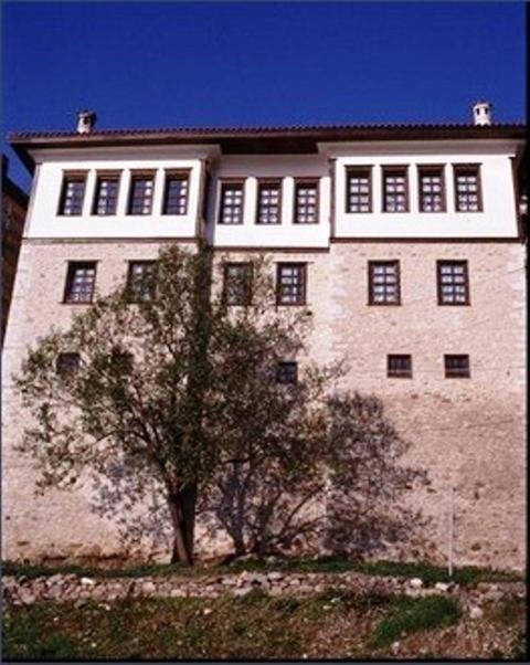 Vergoula'S Mansion Костур Екстериор снимка